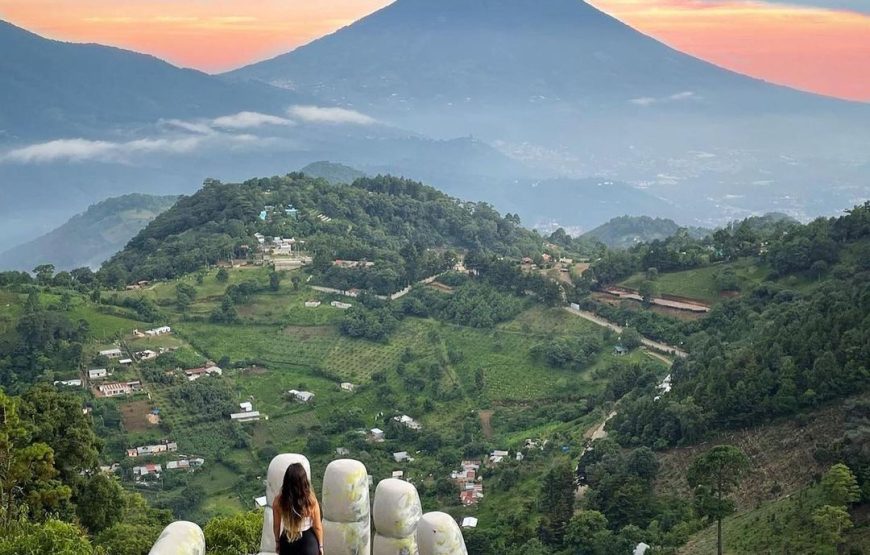 Visit Hobbitenango Themed Park + Antigua Guatemala – 26325P28