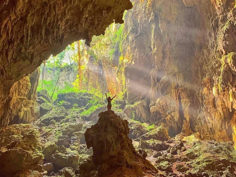 Do Rappel in The Caves Of Bombil Pek + Lunch – Tour from Coban