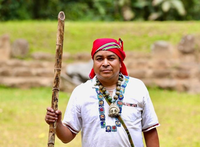 Mayan Heritage Escape: Takalik Abaj, Farm Encounter & Downtown – 26325P157