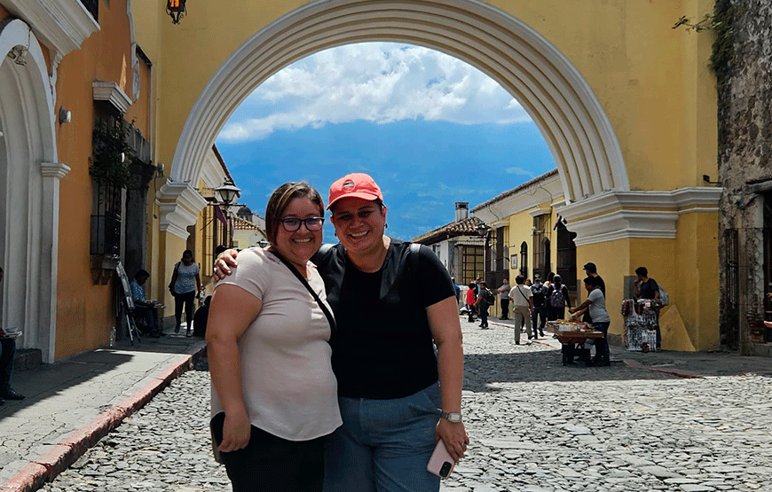 Shared Tour to Hobbitenango & Antigua Guatemala 